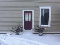Farm Stay in Catskills Farmhouse Suite - Chalets