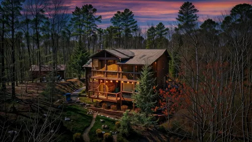 Spring Break for Families in Br with Sauna, Hot Tub, Firepit & Amazing Views - Alppimaja