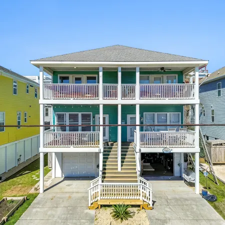 Entire Home In Carolina Beach, North Carolina 1 Block from the Beach