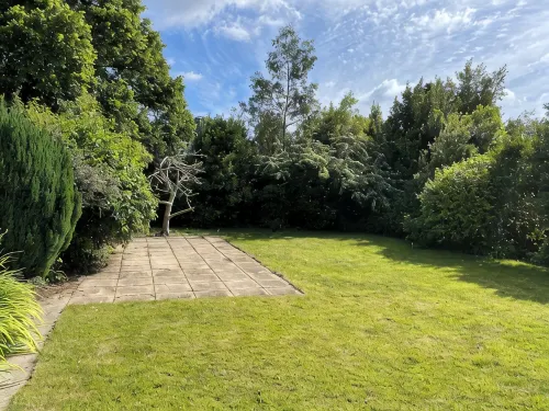 Lovely Bournemouth cottage with beautiful garden, walking distance to the beach - บังกะโล