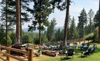 5 Star Private Gated Luxury 3 King Bedroom Estate Lodge Lake Views EV Charger