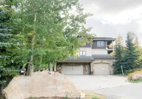 TRUE Ski-In Ski-Out Luxury 2 bd. 2 bth -Riverbend Lodge -Perfect location! - 4 ดาว