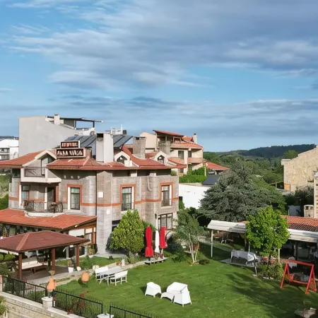 Casa Villa by Kirte