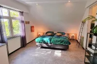 Bazien Luxe Kamer bij Strand en Kreek Natuur en Veel Faciliteiten - Wifi