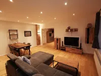 House on the terp, vacation apartment#1 ground floor - Wifi