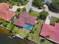 Relax and enjoy at PGI waterfront saltwater canal