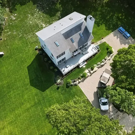 Beautiful Contemporary Home, Edgartown Morning Glory Farm
