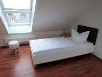 Traumhafte Wohnung Über Zwei Ebenen mit Infrarotkabine, Balkon und Terrasse - Apartments