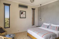 Villa 4 bedrooms heated pool house staff - Bungalows