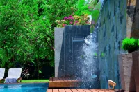 SANDUL VILLA - NEAR THE COAST IN BERUWALA SRI LANKA - 親子