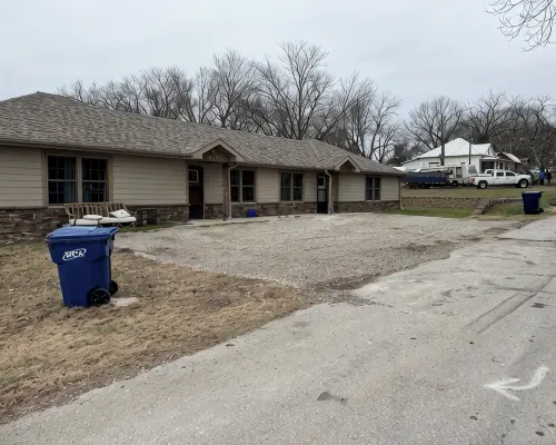 Charming 2-bedroom duplex with WiFi, AC in marvelous Mansfield Hotéis em Wright County