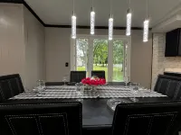 Private 3BR Farmhouse on Estate with Event Space, Horses,Trails, Ponds & Orchard - Jacuzzi