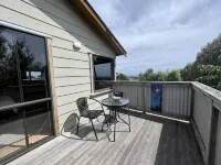 Cosy, comfortable Loft with free wi-fi set in a great location of the West Coast - Apartments