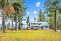 6-bed, 5-bath cabin with majestic view of Flathead Lake with AC - sleeps 20 - Chalets