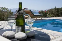 Villa With Private Pool And Stunning Sea Views - Gym