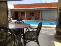 CONDO FOR RENT LARGE GROUP up to 20-30 - 2 星級
