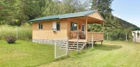 Cozy Cabin in Kettle Valley