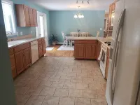 Jay River Front Three Bedroom. 2 miles to Jay Peak
