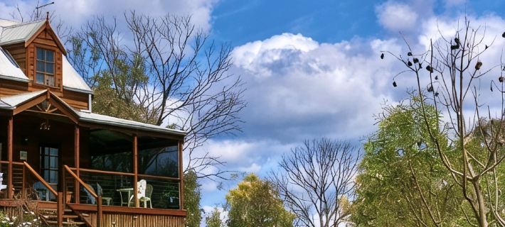 Loft Haven at Girraween Full house 1 bedroom with queen bed near National Parks Hotels in Stanthorpe