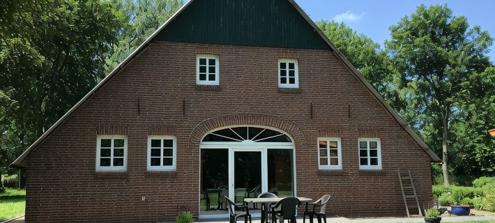 Spacious Vacation Apartment in a Country House on the Jade Bay North Sea Hotels in Landkreis Wesermarsch