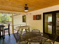 Highly Rated Cabin in DuPont State Forest Between Brevard & Hendersonville - 4-Star