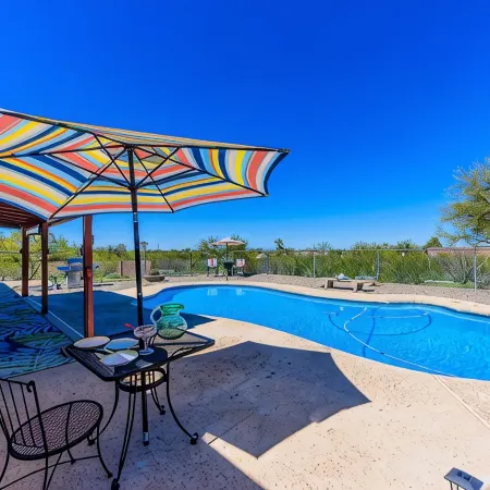 Desert Oasis! -Entire home