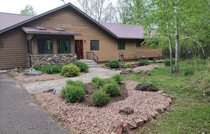 Birchwood Haven-Wooded Lakefront Cabin Retreat on Big Chetac Lake, Birchwood WI