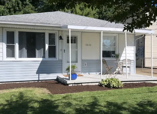 Newly renovated home by Cedar Point