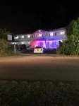 The White House Hotel - parking