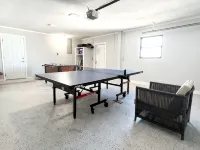 Heated Pool + Ping-Pong + Foosball + 12 min to Beach