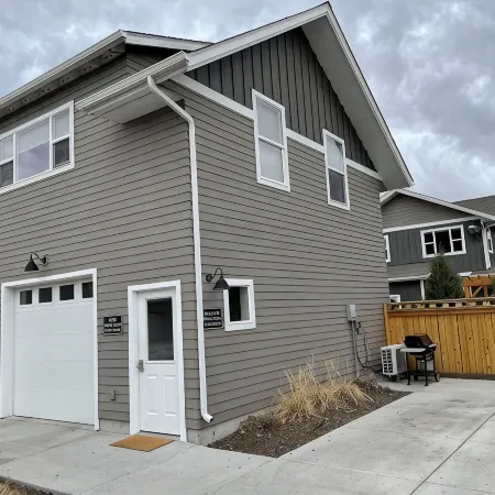 Luxury Studio in Desirable Bozeman Neighborhood