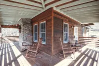Cozy Creekside Retreat w/ Fire Pit & Game Room Near Historic Lexington, VA