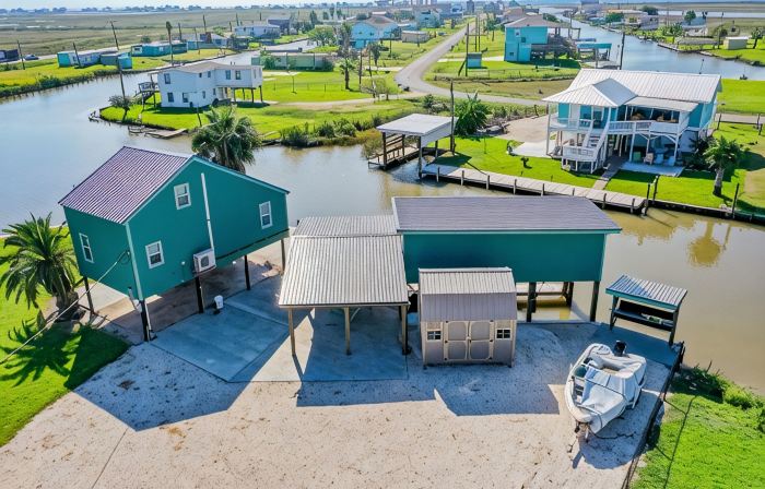 Perfect little Getaway for the fishers and beach goers!