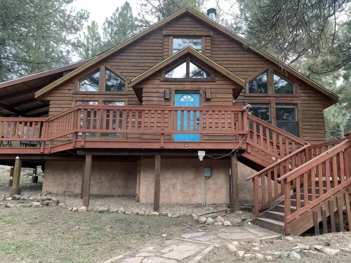 Enjoy the stars and the deer under the ponderosa pines