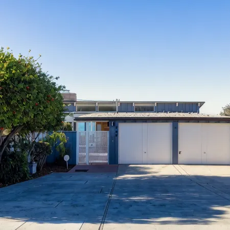 Sunrise to Sunset Views • Cayucos Beachfront Home