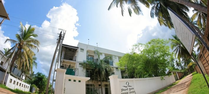 Hotel Pearl Gate Hotels in Puttalam District