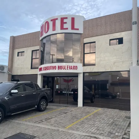 Hotel Executivo Boulevard