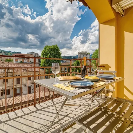 Casa Ginevra - Modern Design, King Bed & Terrace