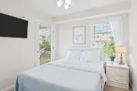 Welcoming Beach House with Private Pool and Hot Tub