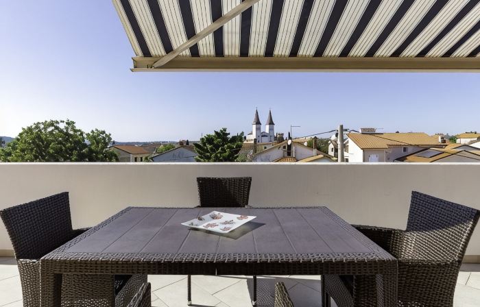 Comfort Apartments with Pool in Medulin