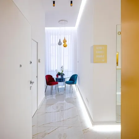 Di Virgilio Suite Luxury Отели рядом с достопримечательностью «Церковь Сан-Грегорио-Армено»