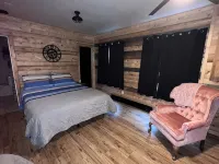 The Rustic Oasis のホテル