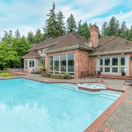 Stunning Waterfront Mansion w Pool n Hottub