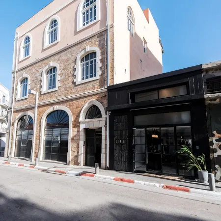 Elmina Hotel Jaffa Отели рядом с достопримечательностью «Яффа»