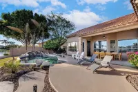 Waterfront in Ocotillo, 4Br, 2BA, Heated Pool