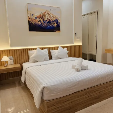Elisa Hotel