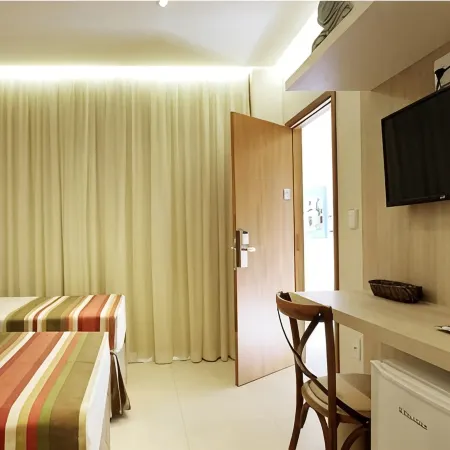 Lirio d'Água Hotel