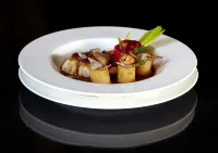 The Vine Hotel - พร้อมอาหารเช้า