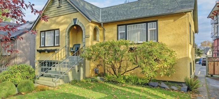 James Bay Inn Hotel, Suites & Cottage Hotéis em Capital