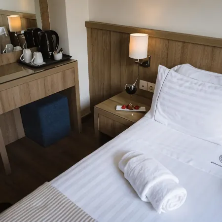 Piraeus Port Hotel